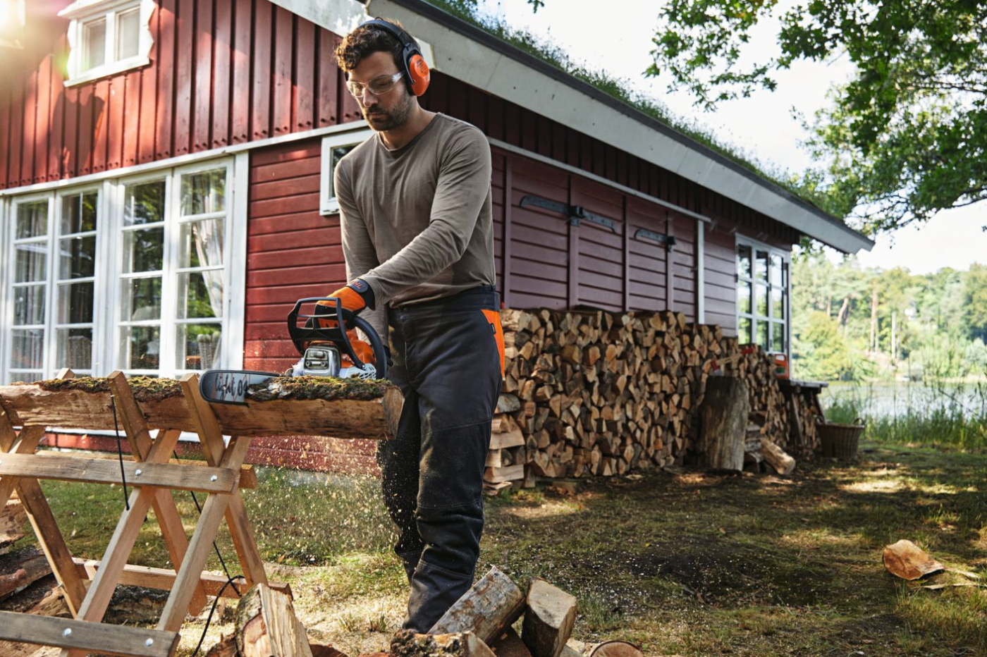 Stihl MS 212 C-BE Petrol Chainsaw 16"