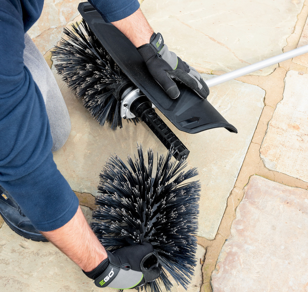 EGO BBA2100 Multi-Tool Bristle Brush