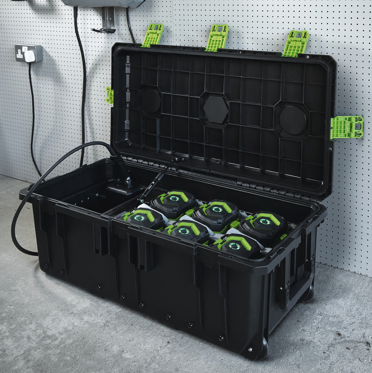 EGO CHU6000 Multi-Port Charging Unit