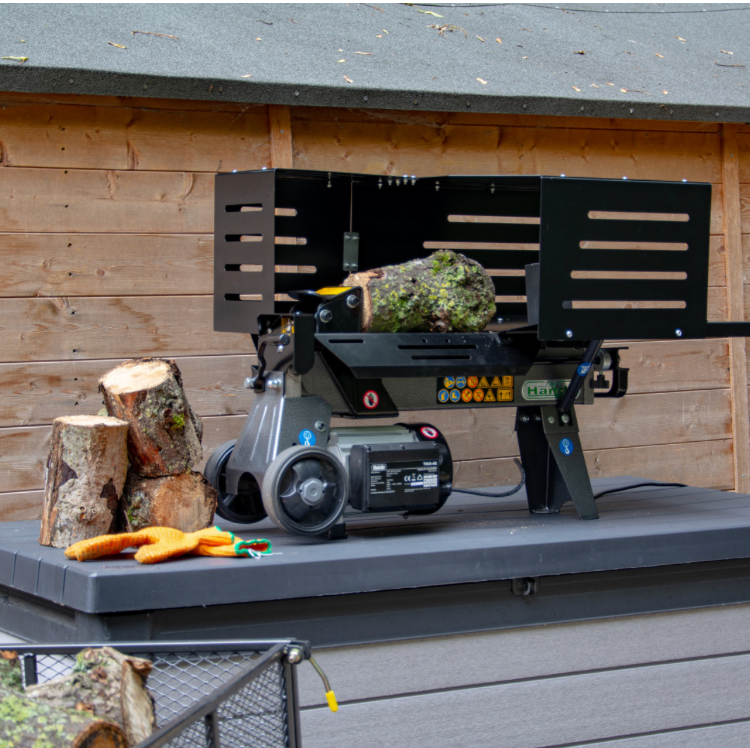 The Handy THLS-4G 4 Ton Electric Log Splitter with Guard